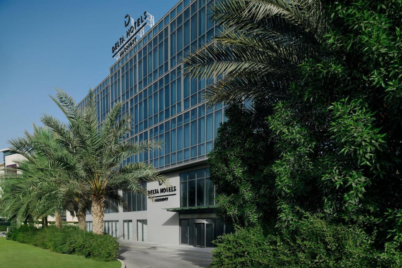 Delta Hotels By Marriott Dubai Investment Park Exterior foto