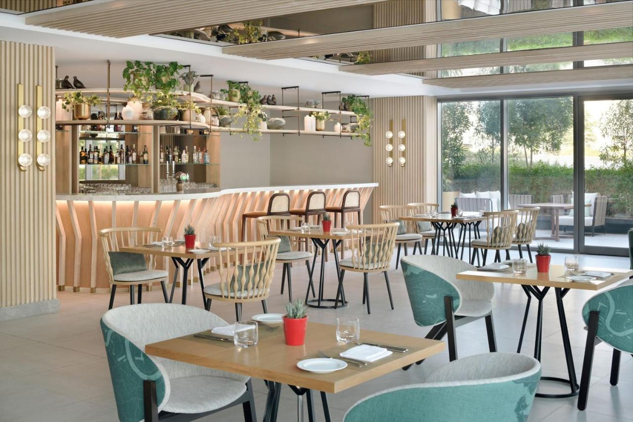 Delta Hotels By Marriott Dubai Investment Park Exterior foto