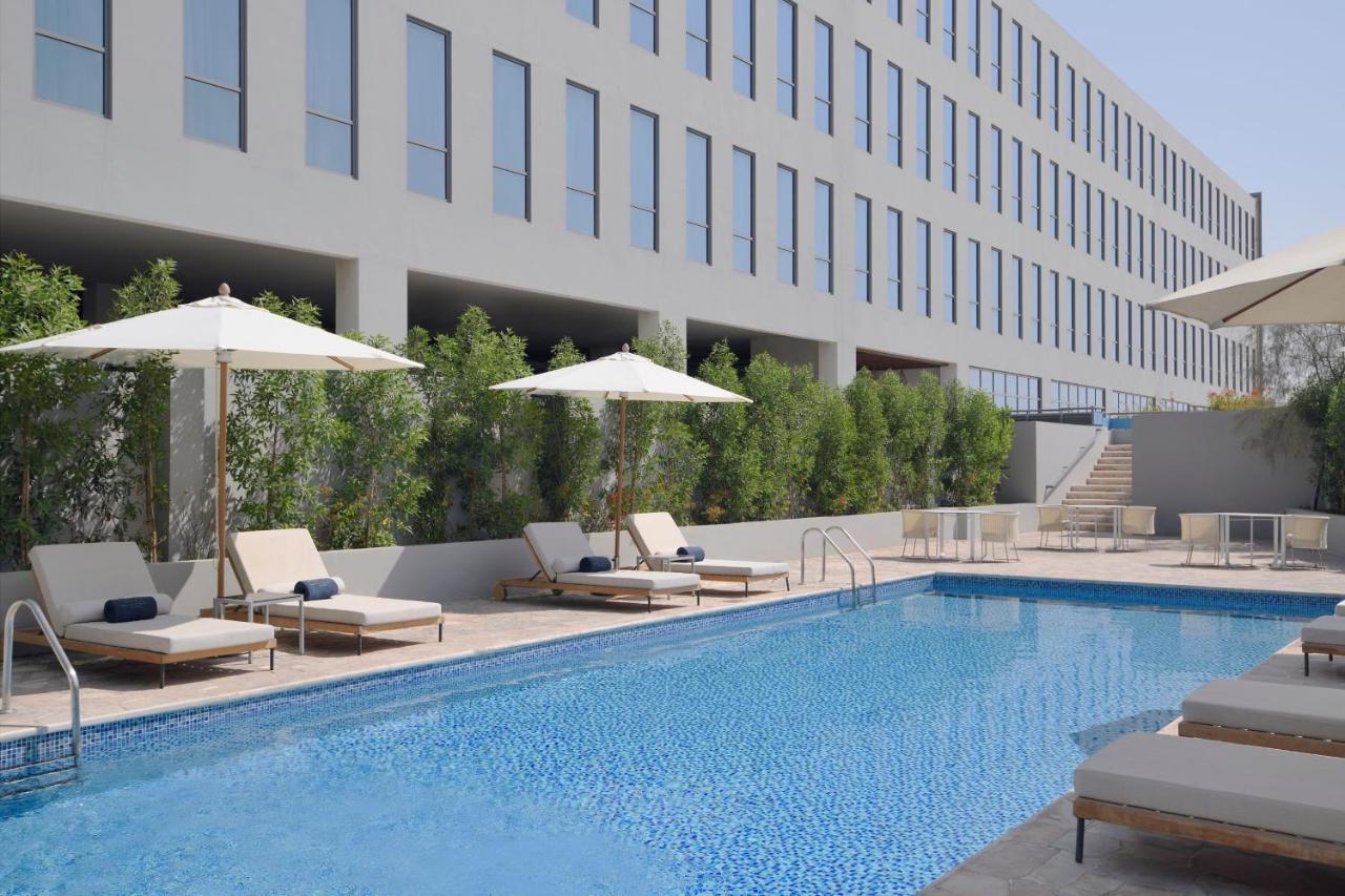 Delta Hotels By Marriott Dubai Investment Park Exterior foto
